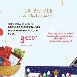 La boule de Noël en métal